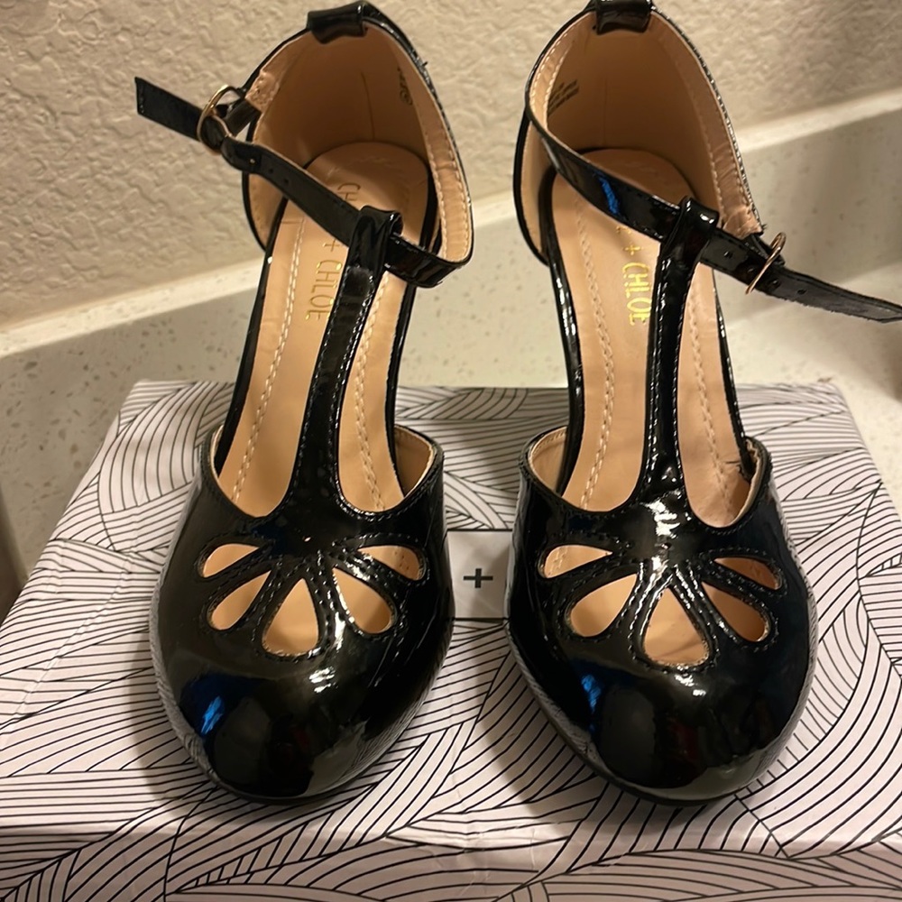 1920s Mary Jane pumps